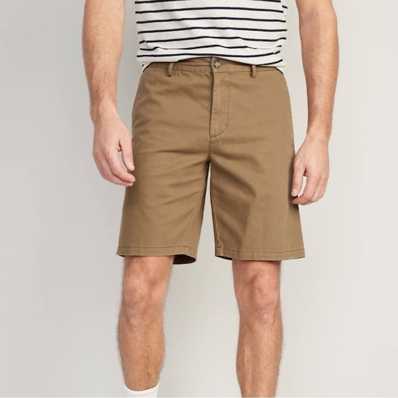 Old Navy Men’s Slim Built-in Flex Rotation Chino Khaki Shorts Size 46 - Picture 1 of 10